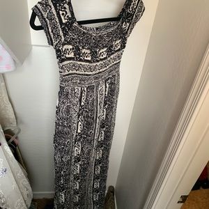 Off the shoulder maxi dress